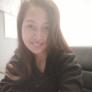 Meet your Posher, Jenn